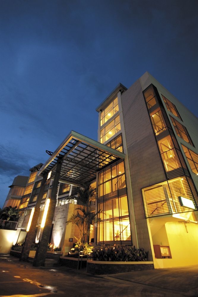 The Avenue Plaza Hotel Naga  Exteriör bild