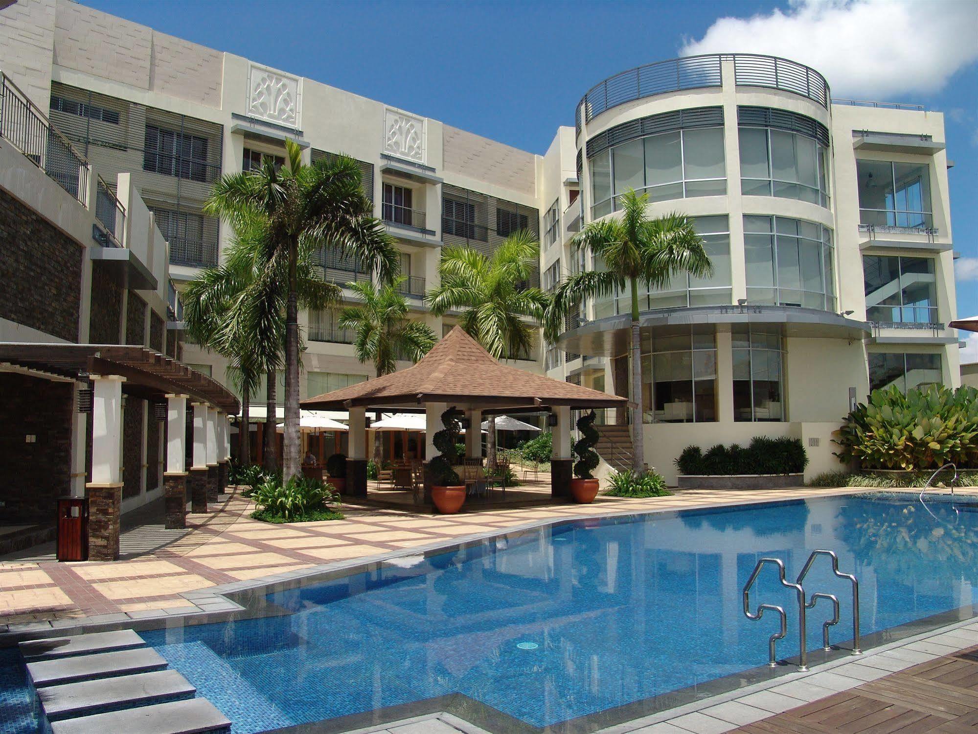 The Avenue Plaza Hotel Naga  Exteriör bild